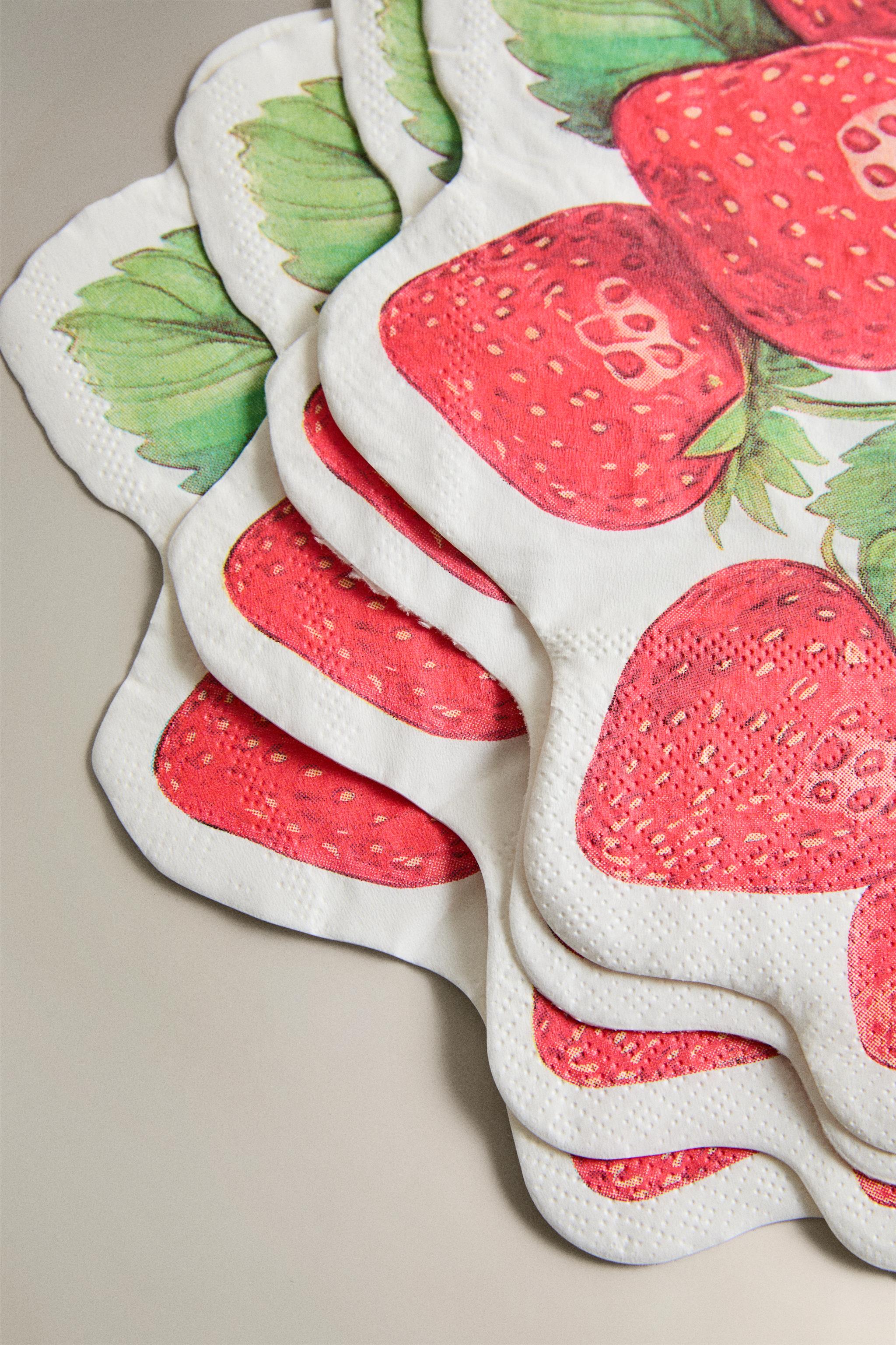 STRAWBERRY PRINT PAPER NAPKINS (PACK OF 20)